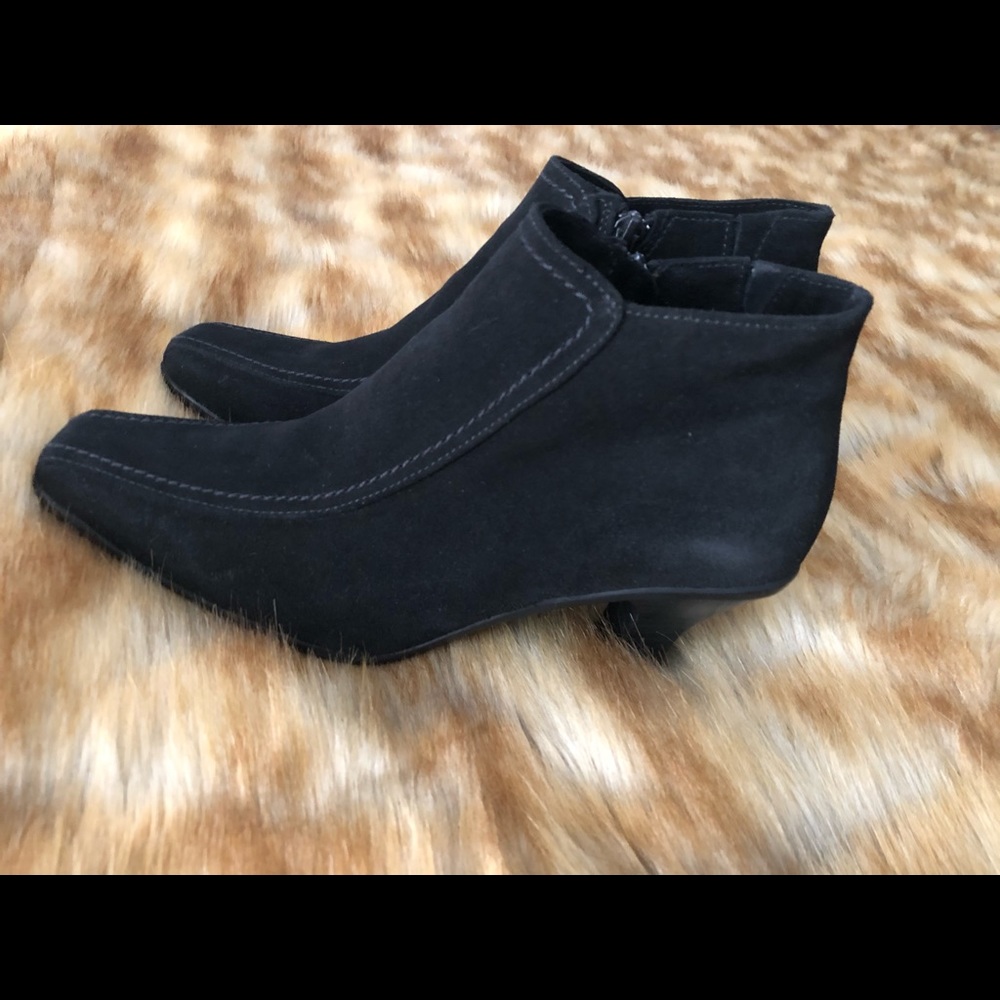 La CANADIENNE Ankle Boots - Picture 5 of 10